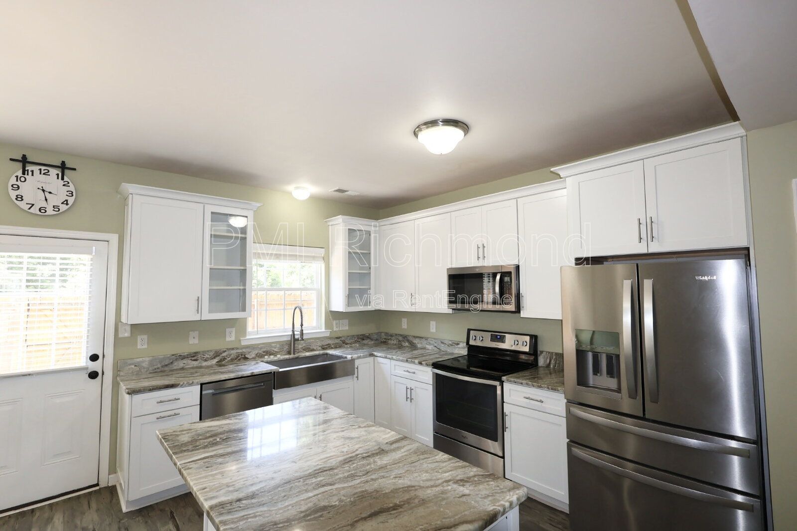 Updated 3-Bed Townhouse in Ashland with a Stunning Kitchen! property image