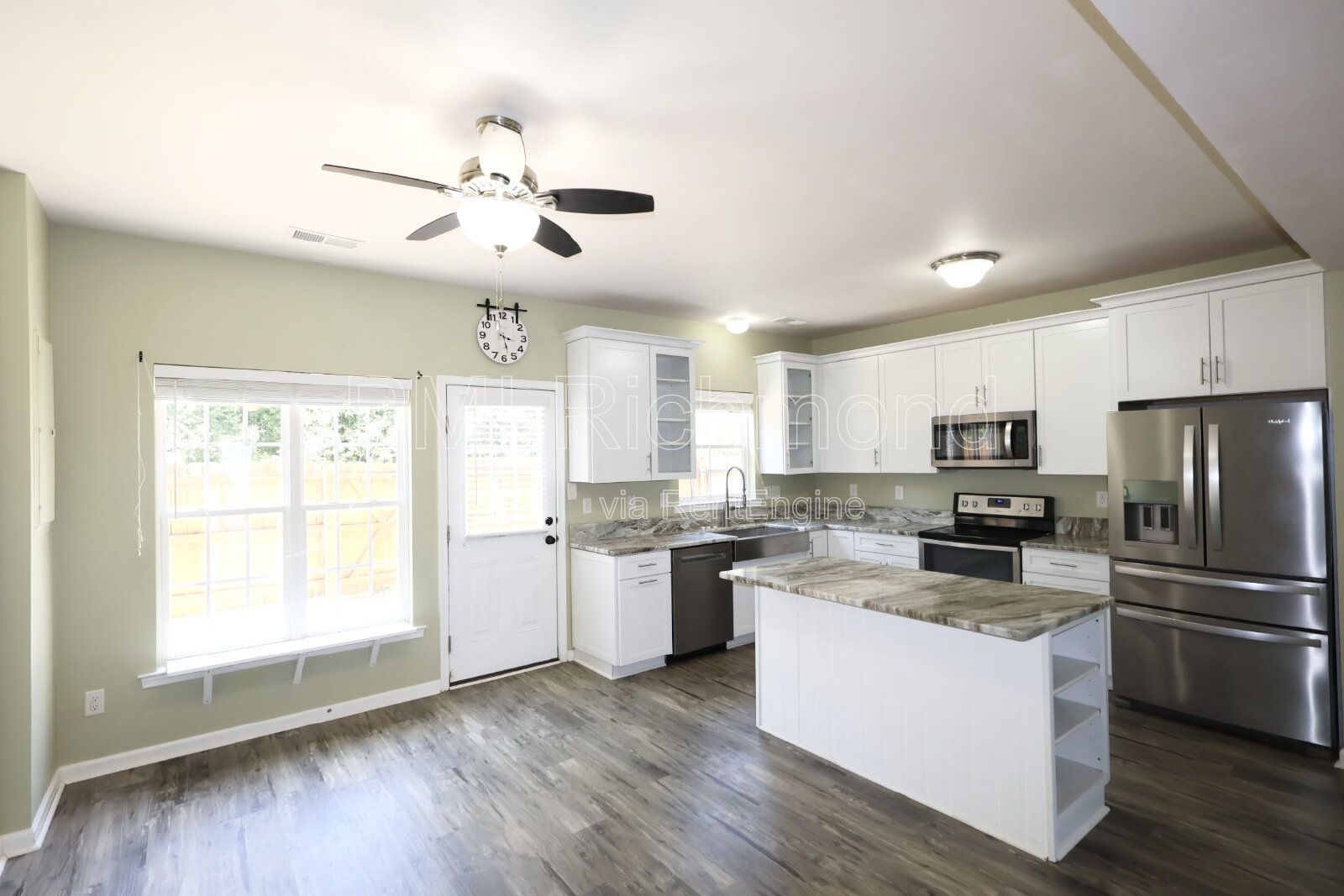 Updated 3-Bed Townhouse in Ashland with a Stunning Kitchen! property image