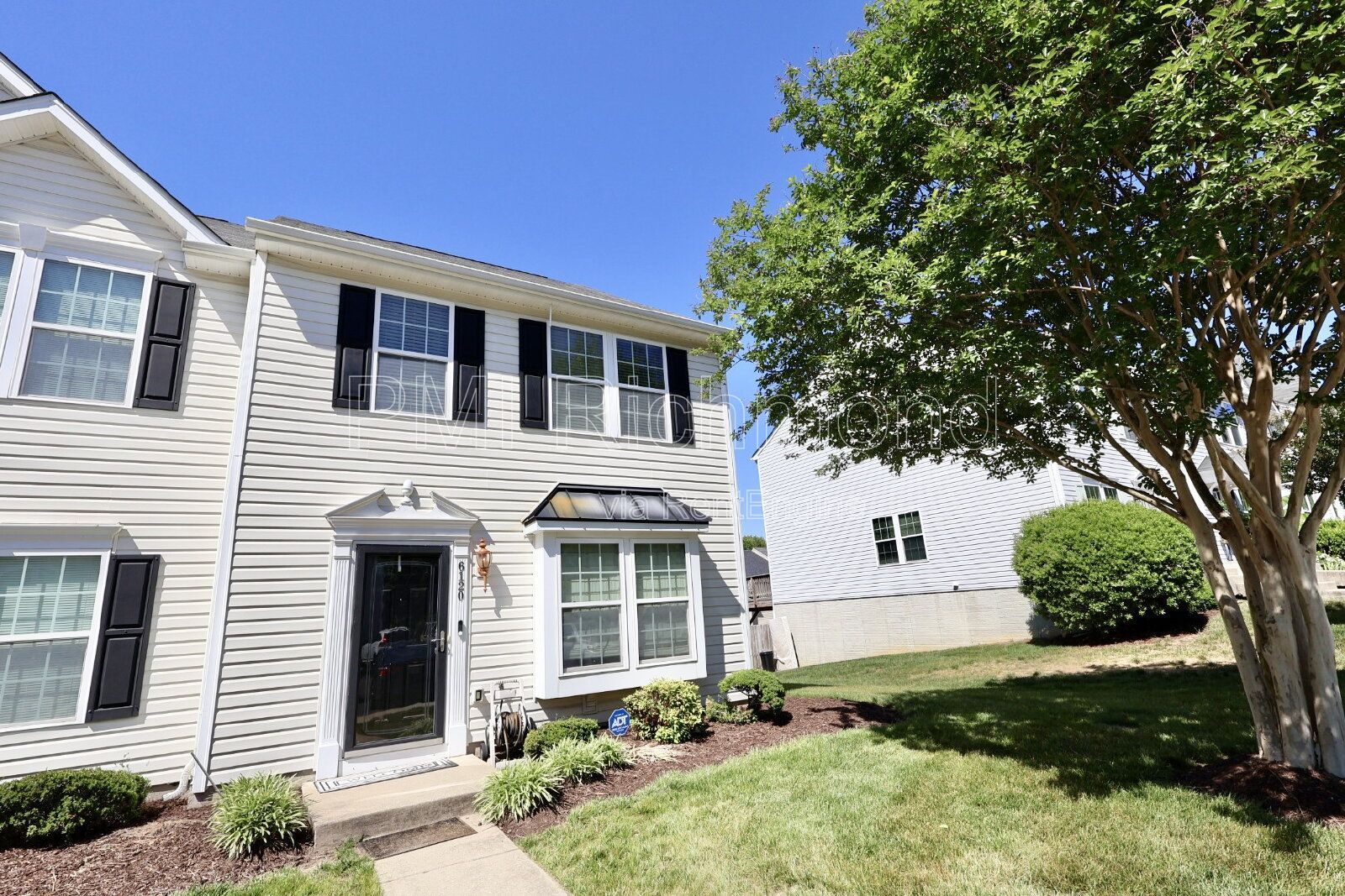Charming 3-Bed Townhome with 1452 Sq Ft of Comfort in North Chesterfield! property image