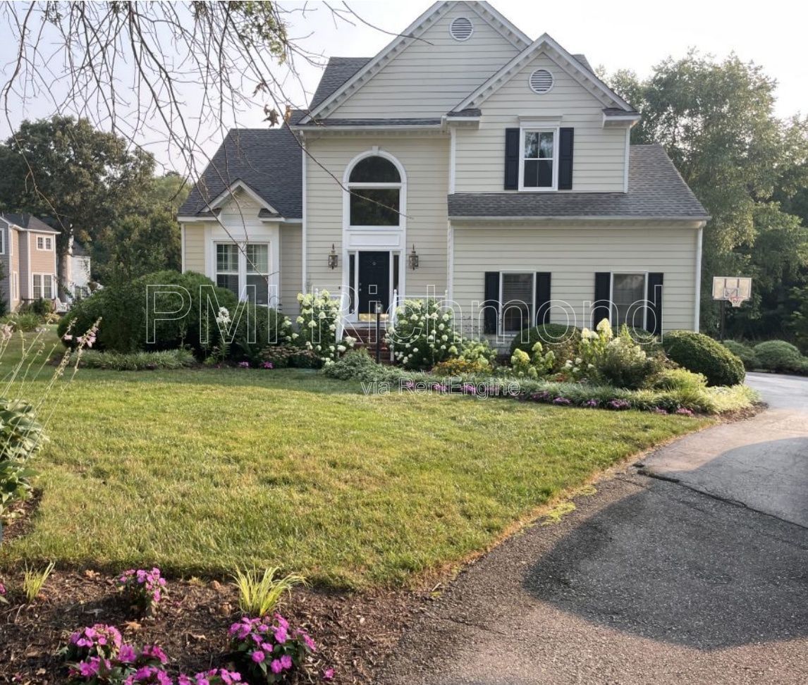 Beautiful 4-Bed Home in the Subdivision of Manor Park at Wyndhm in Glen Allen! property image