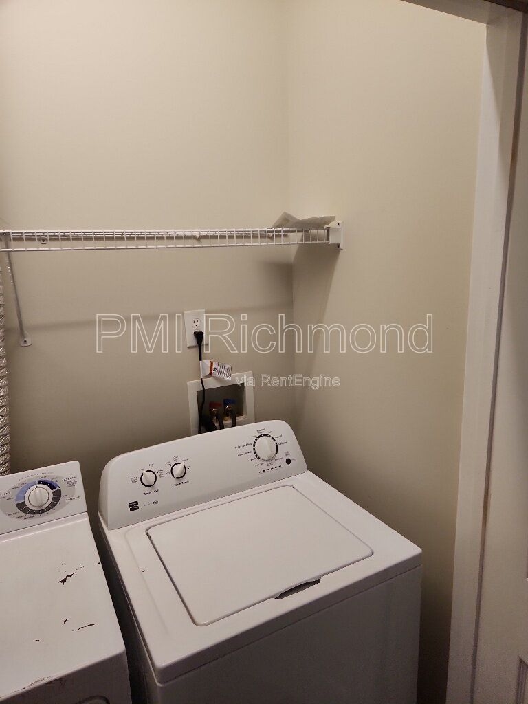 Amazing 3-Bedroom House in Chesterfield! property image