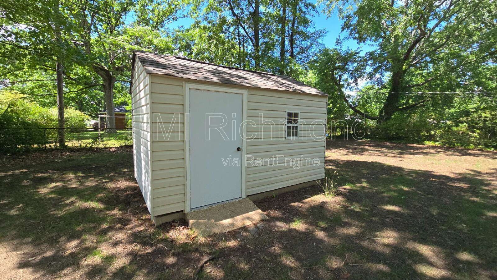 Fantastic 3 Bed, 1 Bath Brick Rancher in Richmond! property image