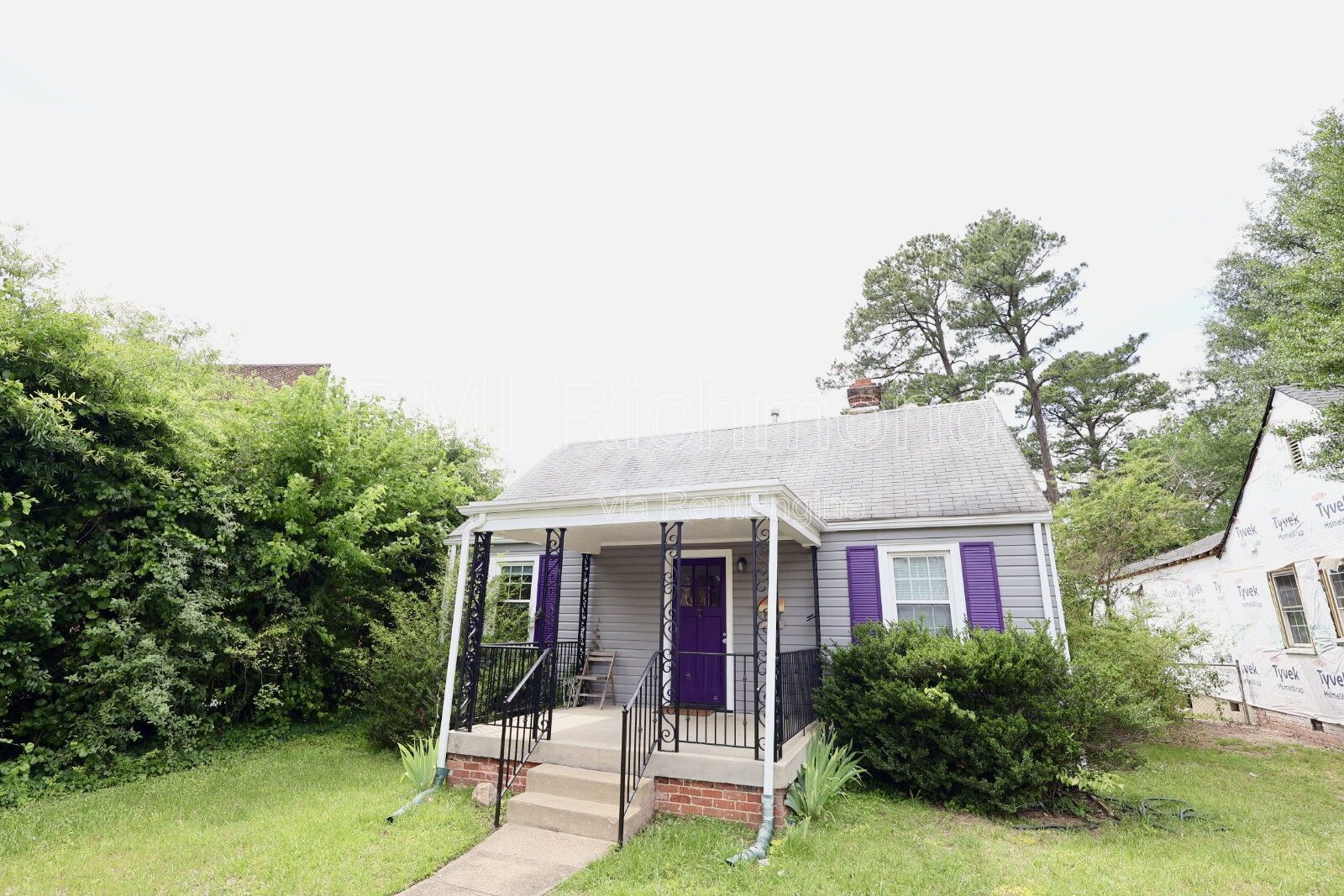 Cute & Cozy 2-Bed Retreat on Maple Avenue in Richmond! property image